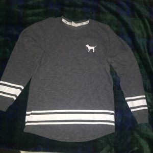 Love pink sweatshirt